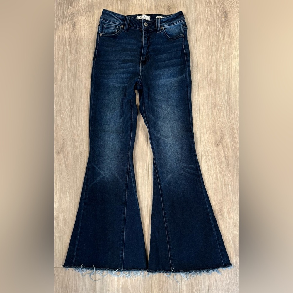 KanCan Signature Ultra High Rise Super Flare Jeans